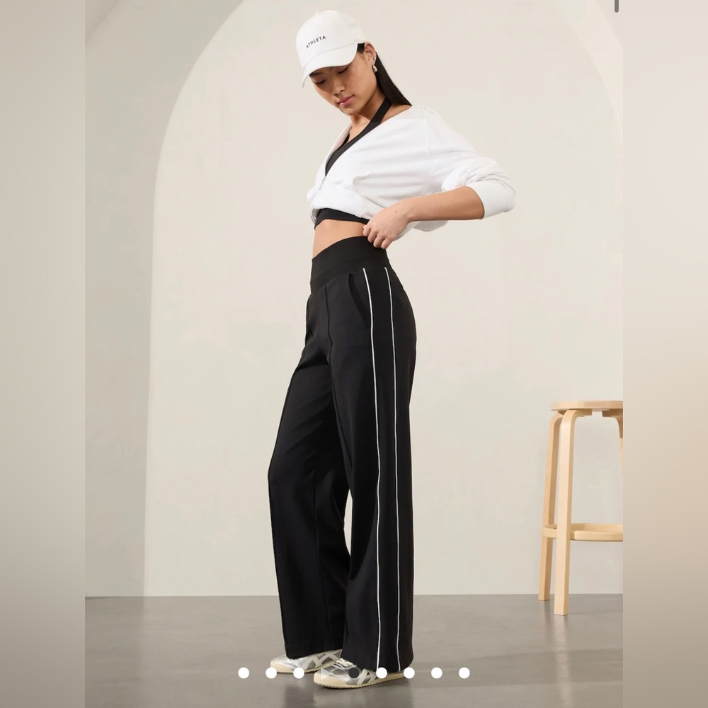Athleta VENICE HIGH RISE TRACK STRIPE WIDE LEG PANT black white stripe, Like new